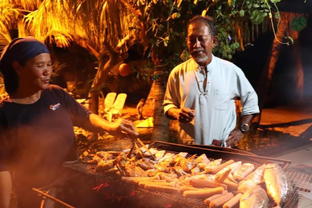 Ella'S Place Salang Tioman Kampong Ayer Batang 外观 照片