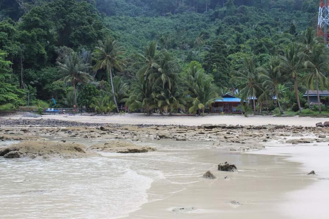 Ella'S Place Salang Tioman Kampong Ayer Batang 外观 照片