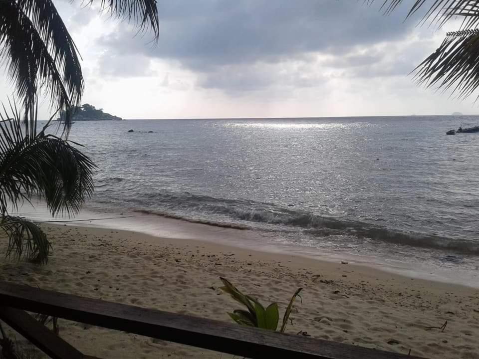Ella'S Place Salang Tioman Kampong Ayer Batang 外观 照片