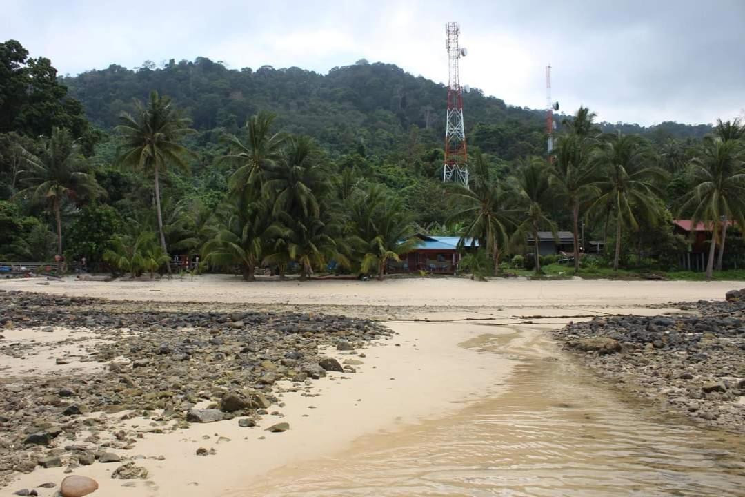 Ella'S Place Salang Tioman Kampong Ayer Batang 外观 照片