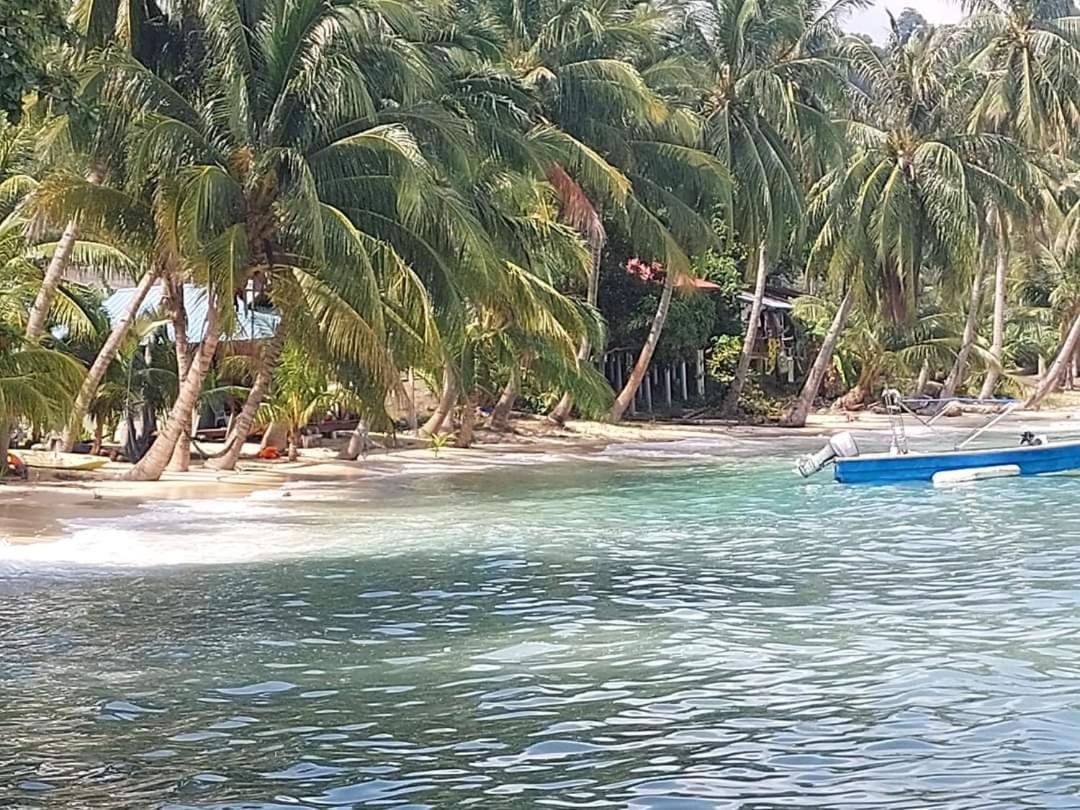 Ella'S Place Salang Tioman Kampong Ayer Batang 外观 照片