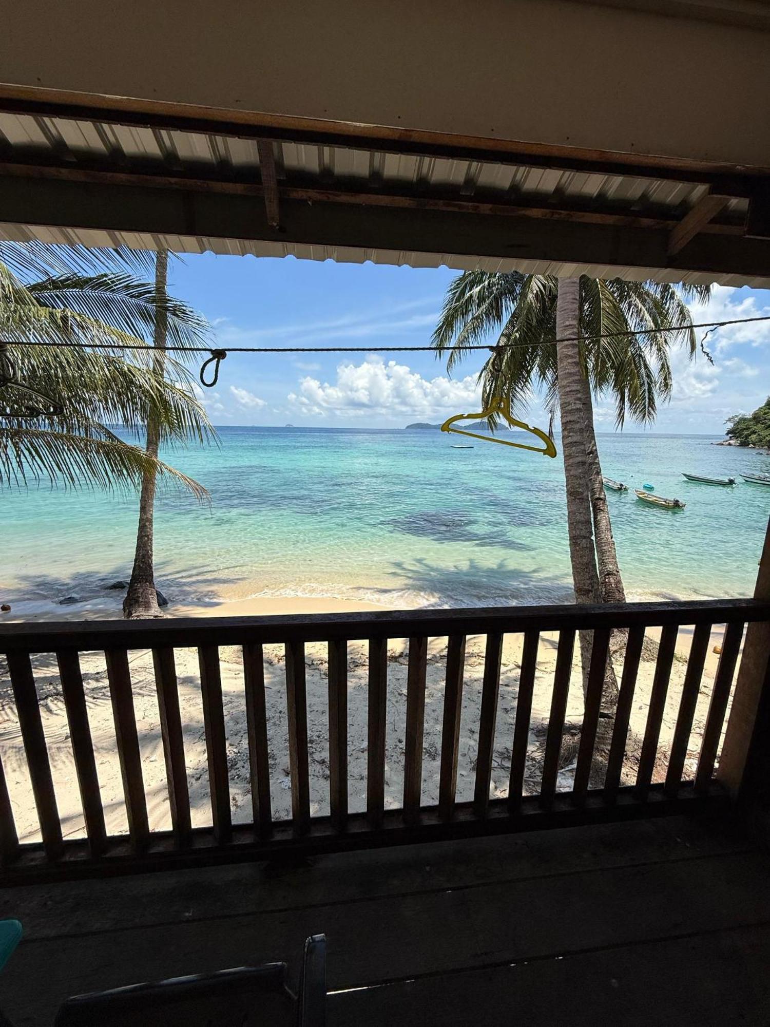 Ella'S Place Salang Tioman Kampong Ayer Batang 外观 照片